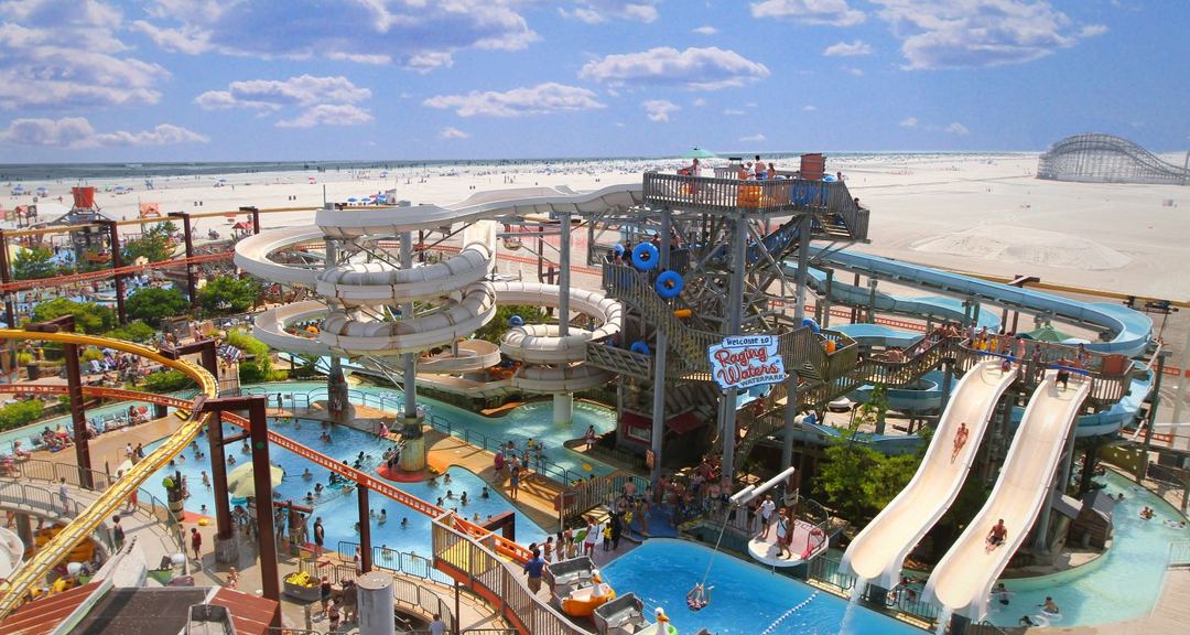 Ocean Oasis Water Park & Beach Club | Morey's Piers